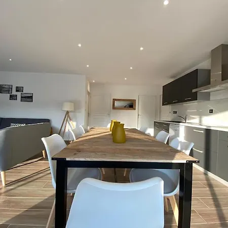 La Maison Du Lac Holiday home