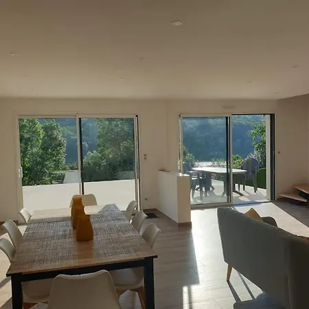 La Maison Du Lac * Perrancey
